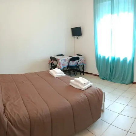Pitagora Apartman *
